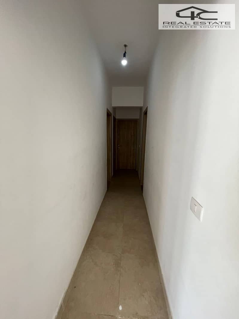 6 WhatsApp Image 2025-11-12 at 13.29. 27 (4). jpeg