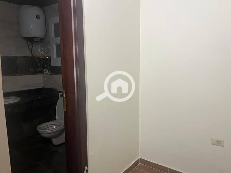 7 7e01cc97-3241-43c5-b2cb-8dc5528adb6b. jpg