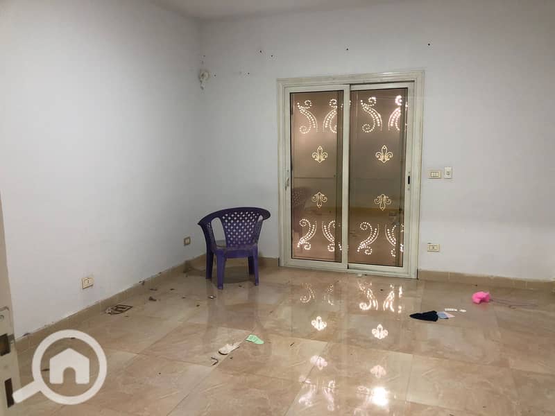 9 25cd61ef-6c45-453c-a589-e9cff5fd8c10. jpg