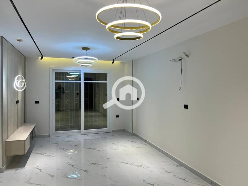 5 aa65a3ae-52fc-4383-9940-a6d25c526d1e. jpg