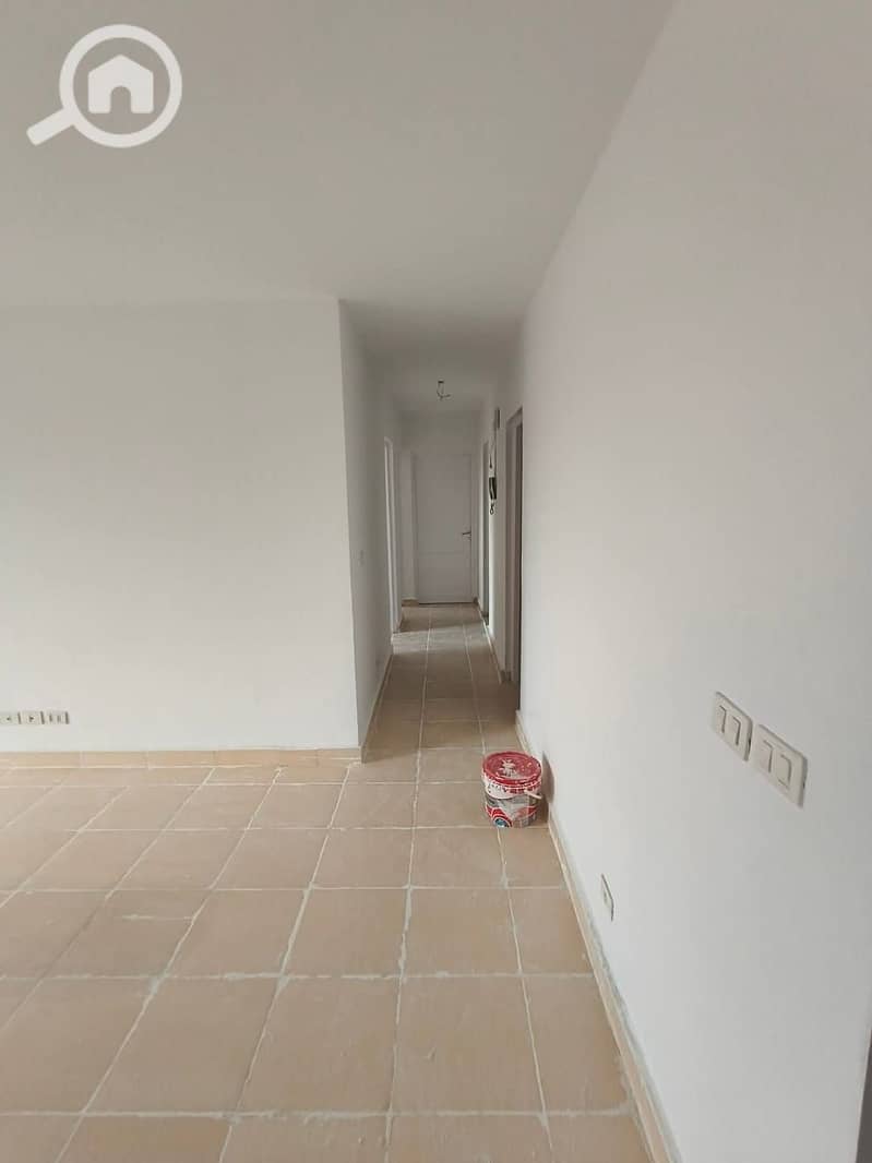 3 a3d6f6b6-302c-457b-8edb-18ac4c80cd89. jpg