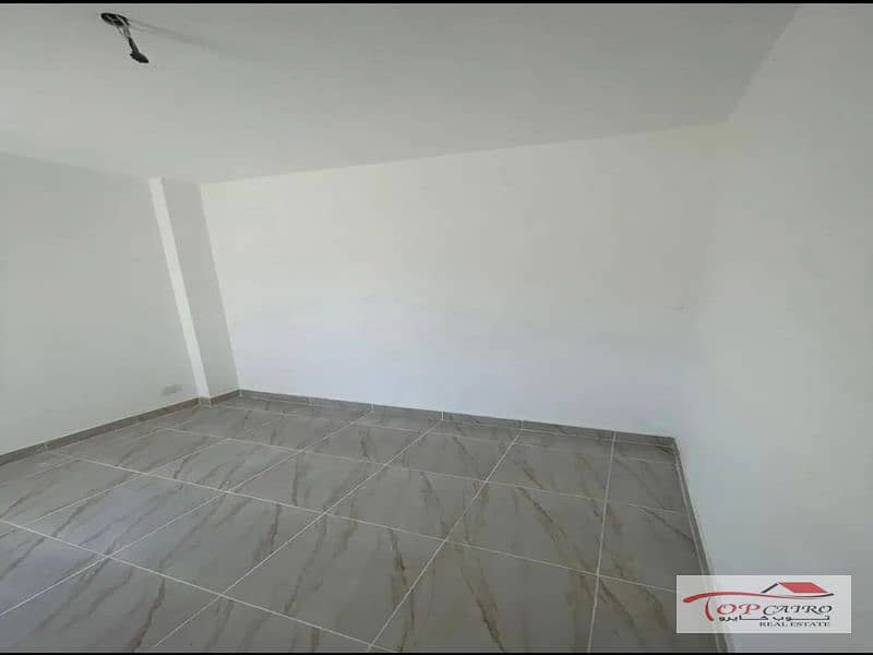 8 WhatsApp Image 2026-01-15 at 12.13. 33 PM_800x600. jpg