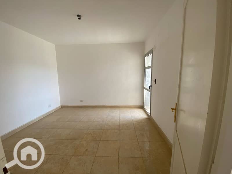 12 fc043ca5-48fe-4cf7-a088-5125d0f373ed. jpg