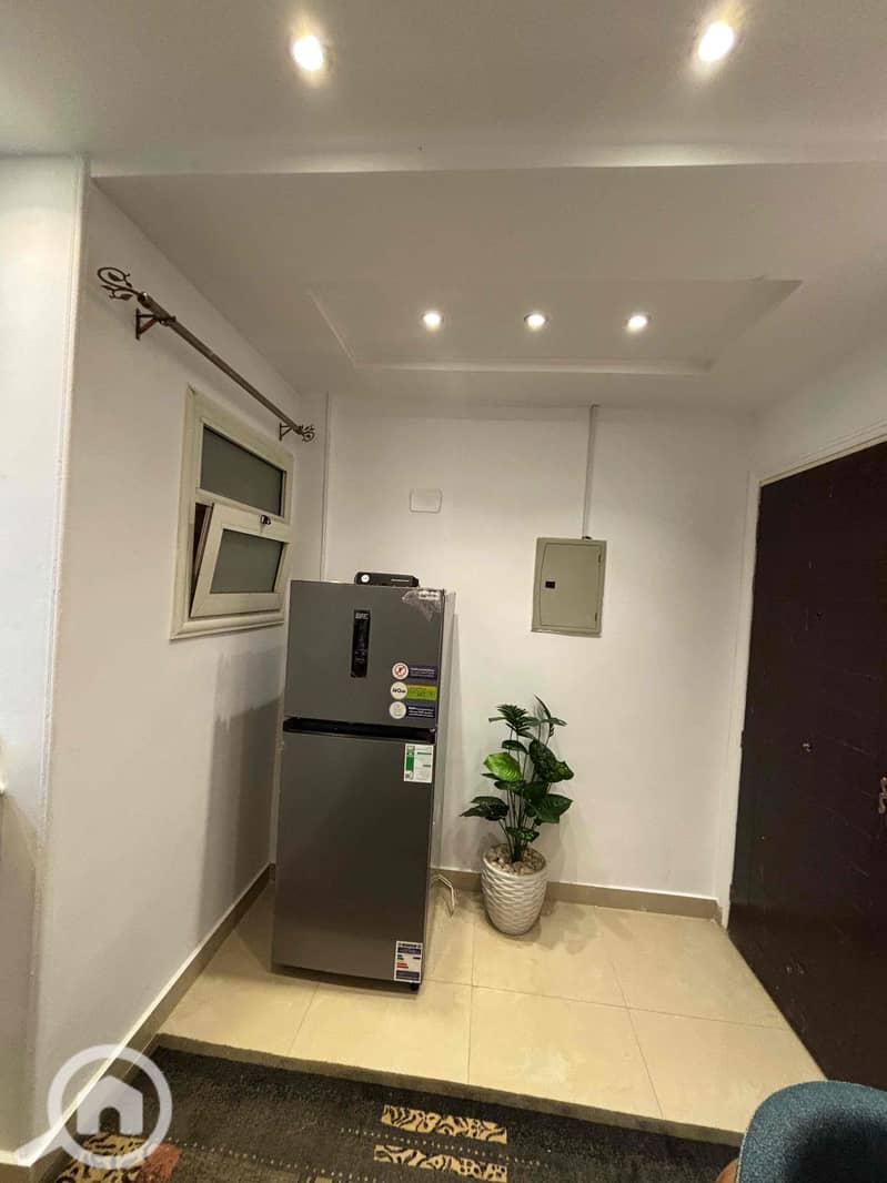 12 420a9899-e32f-4e0c-bdfb-470c3bae73ef. jpg