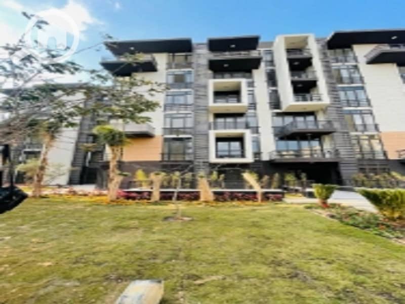 8 alessamy_alessamy_bd430f9b-f9e3-4aa1-9cd7-66dd54780e3c_31440_39582. jpg