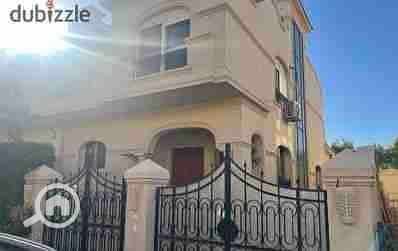 4 145623024-400x300. jpeg