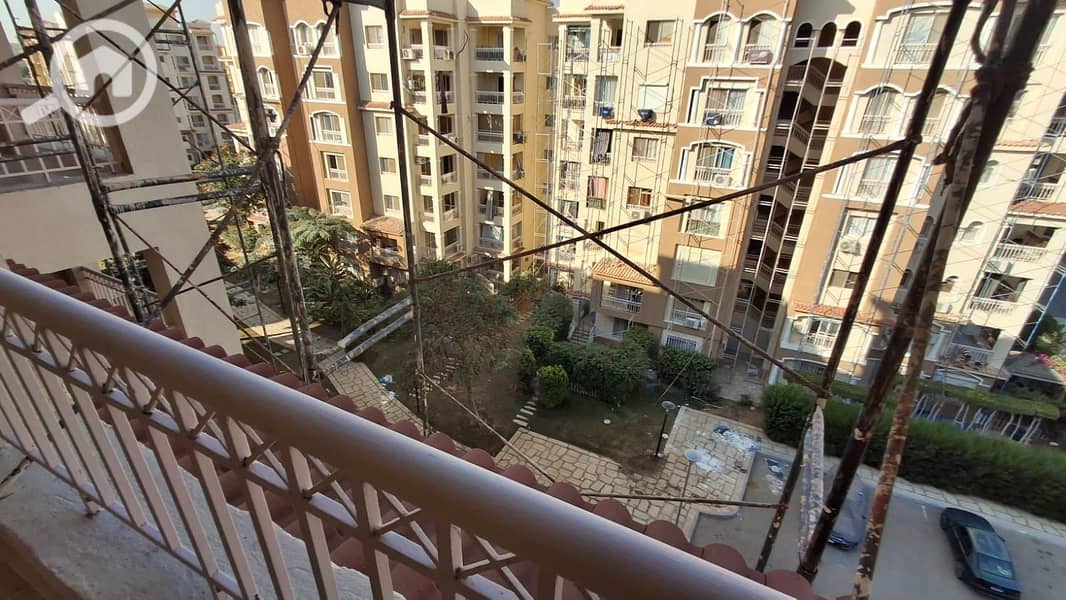 2 6e1db1e8-38ec-46da-a82f-0bfc65fa2663. jpg