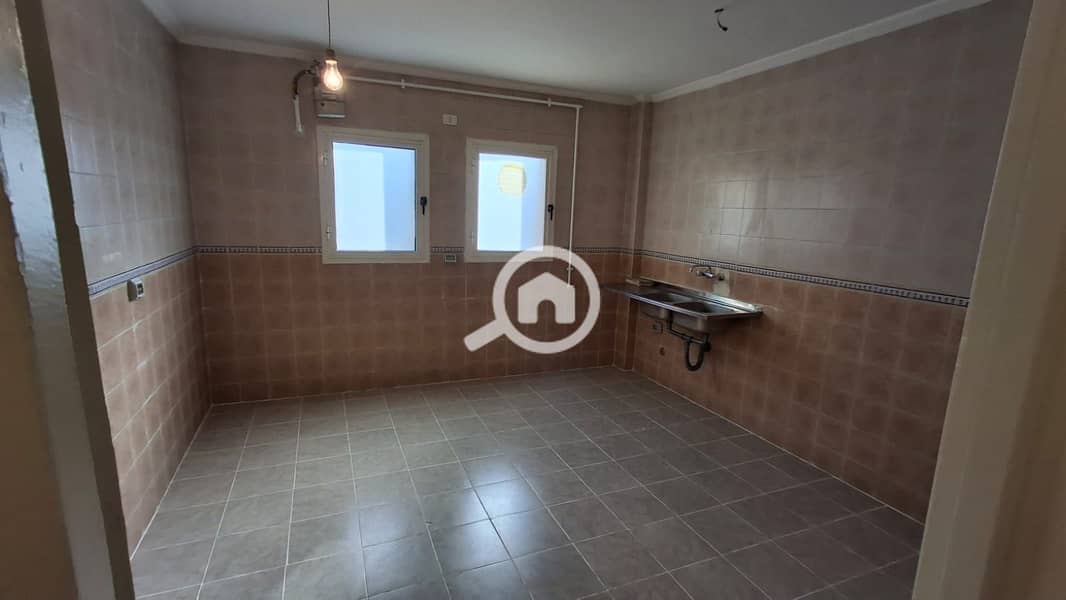 10 98a89063-b1f7-4115-8ccb-dd3b54e6d42d. jpg