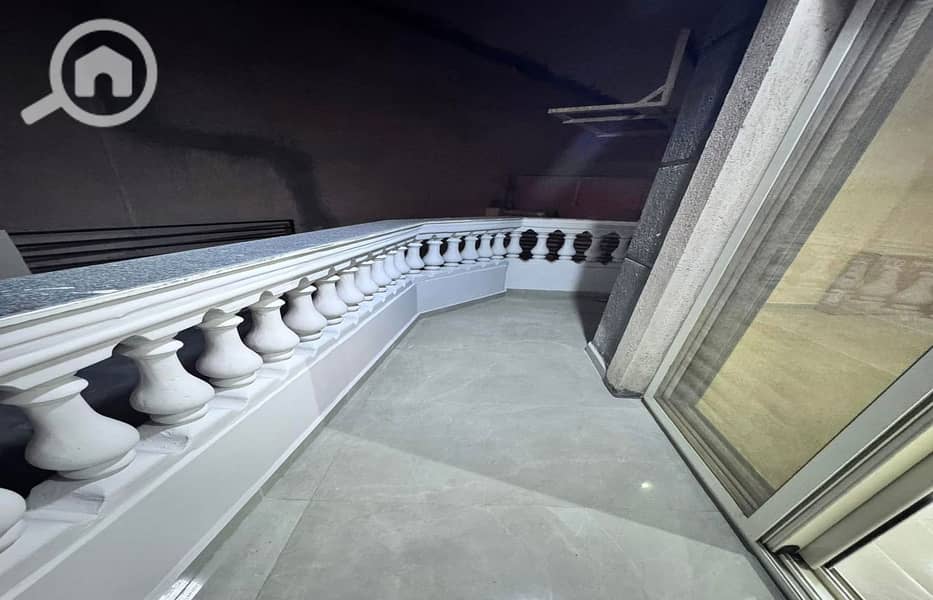 10 WhatsApp-Image-2025-04-12-at-2.25. 30-PM_1400x900. jpg