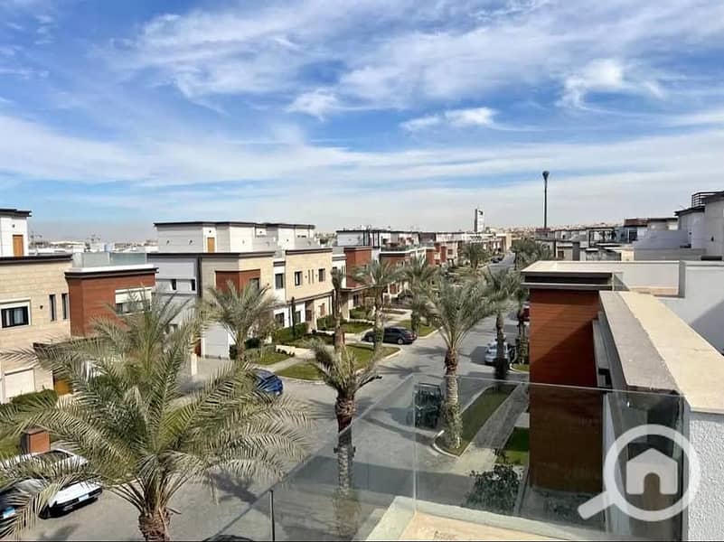 8 570353790_1232744098870883_8138990104563441974_n. jpg