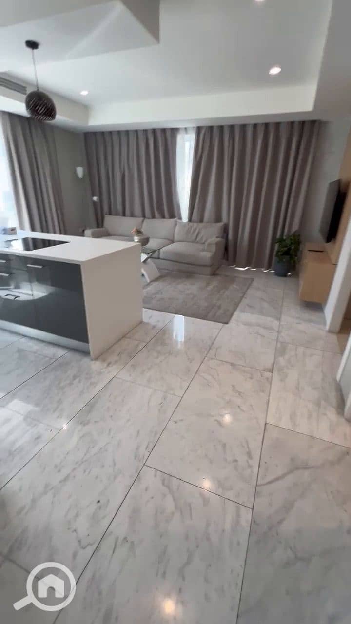 8 WhatsApp Video 2025-12-28 at 15.49. 31_013. jpg