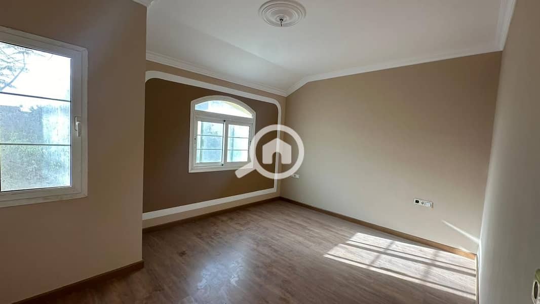 12 d188a7c8-a492-4a5c-962a-d22ce1703c28. jpg