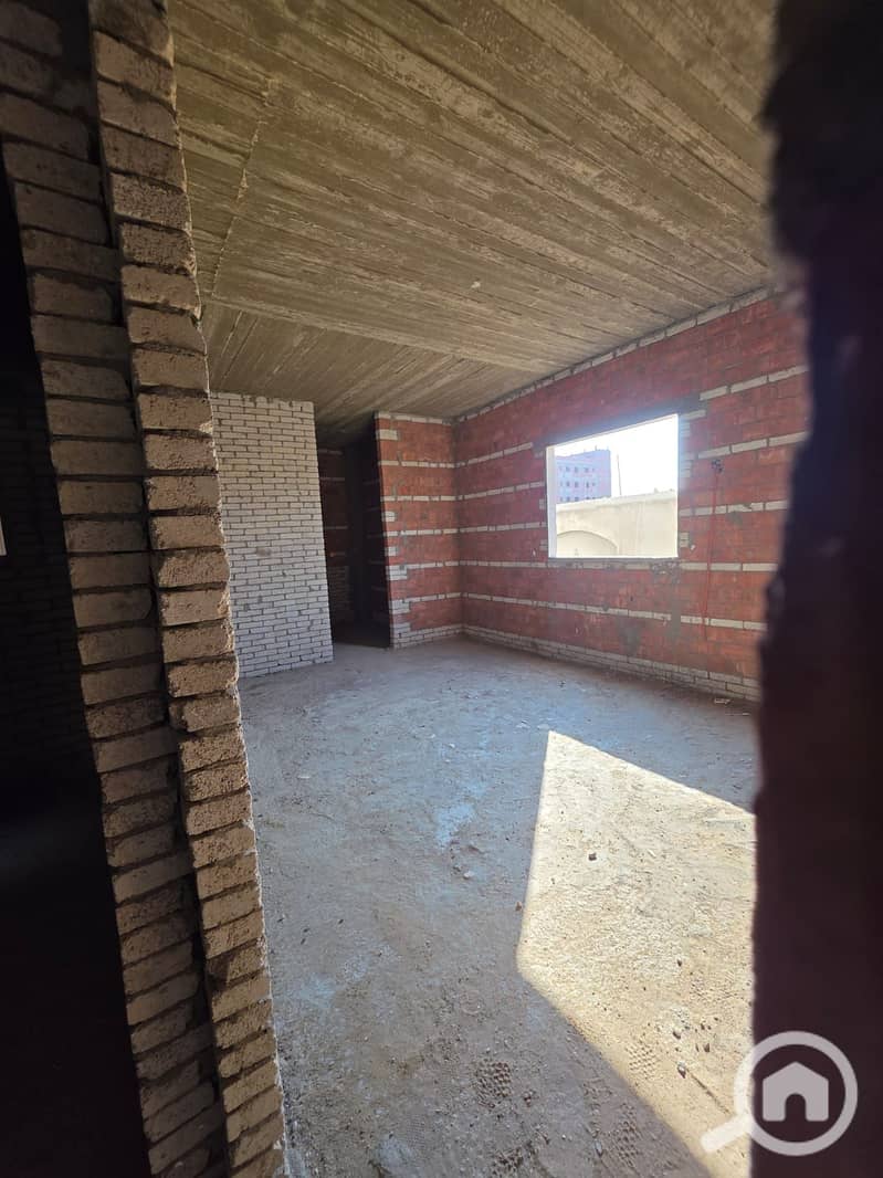 9 fbd28e35-ebf9-45b1-b3f2-369dc9dac5f8. jpeg