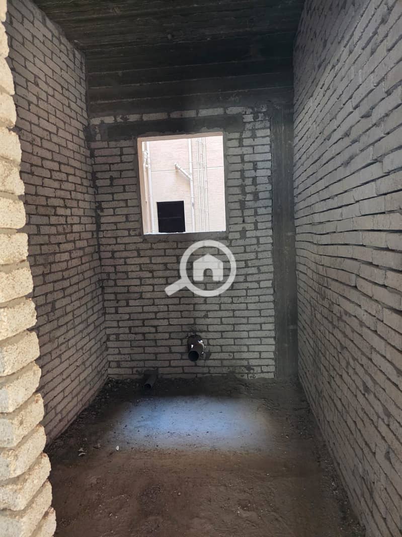 20 c4e67fd2-6eaa-4b33-901d-dfc451c07b46. jpeg