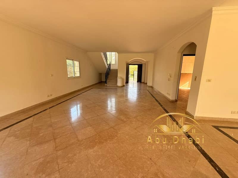 5 592213439_841244705319094_4472501894278405873_n. jpg