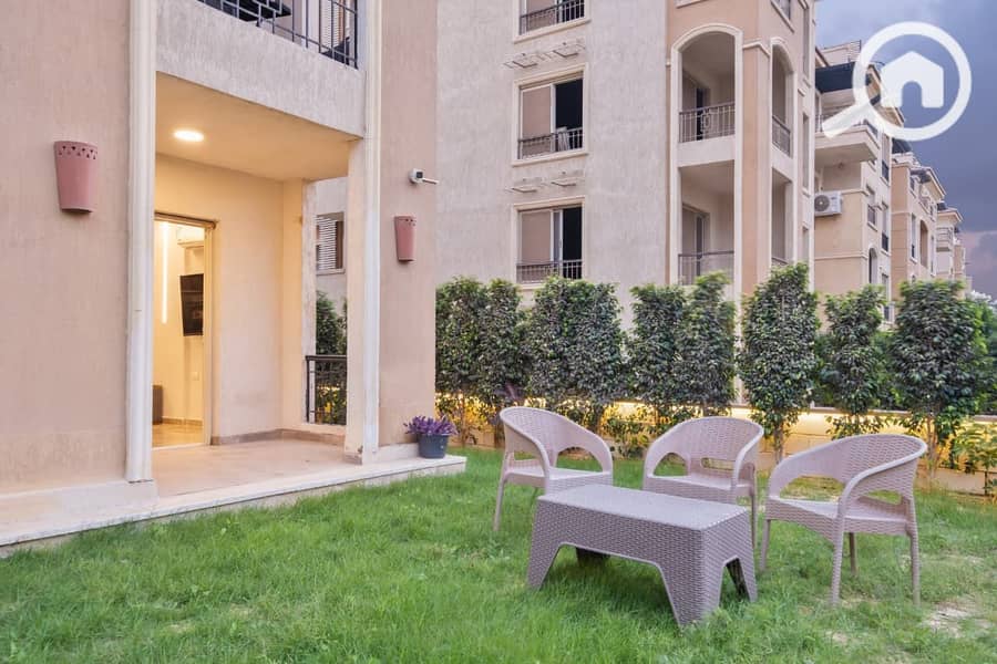 2 2b32b98f-aa46-4d75-b3ab-26708e808751. jpg