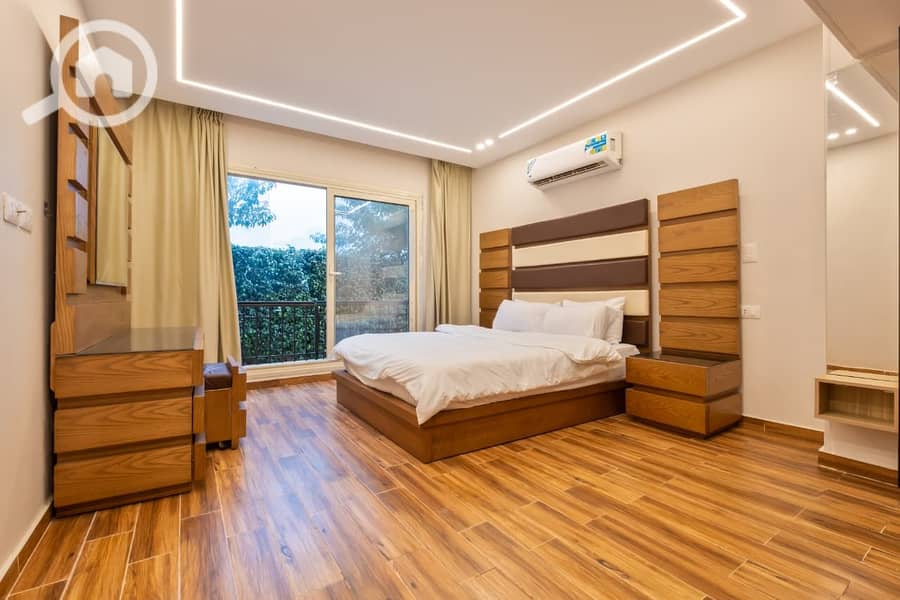 3 3a7965ff-96e3-4048-9dcc-d585554e4092. jpg