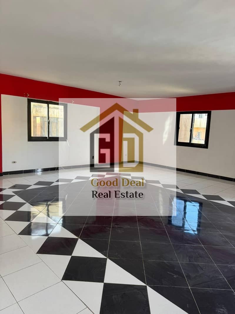 4 776b9f06-5bf1-4bb1-96e0-ad3d90af466f. jpg