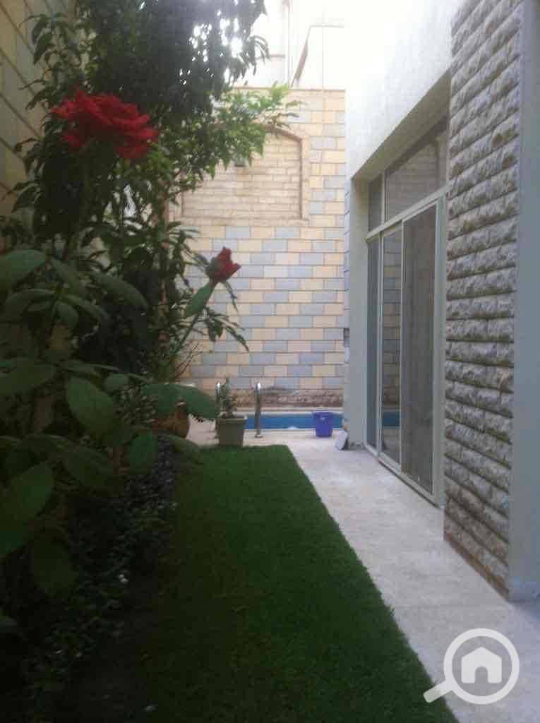 6 69603837-12ea-4c45-a1fe-e3e8ec2f5d89. jpg