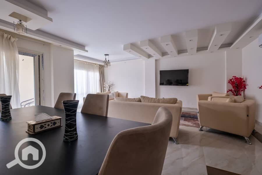 4 314ba836-f626-407e-afae-606f176c7188. jpg