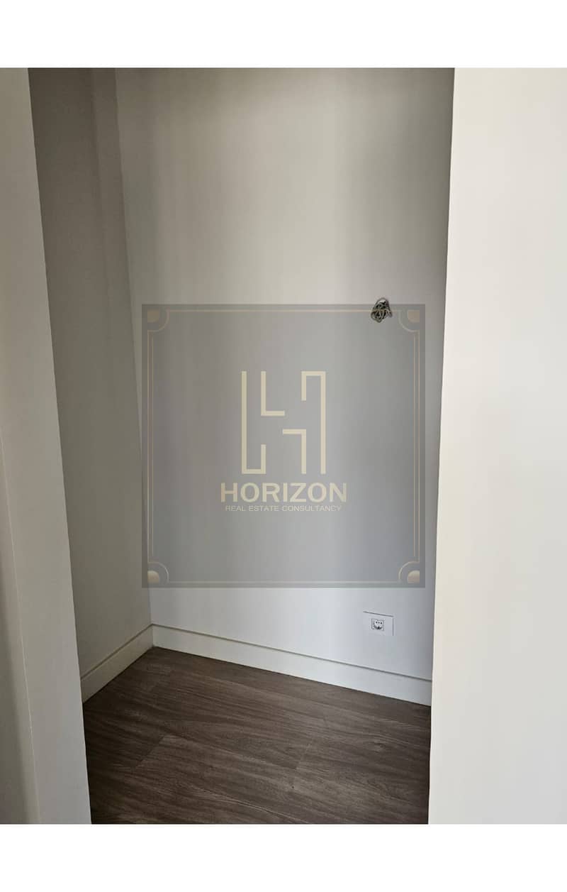 6 15c091b2-efad-47bb-b5fc-828ba9e318f8. jfif. jpg