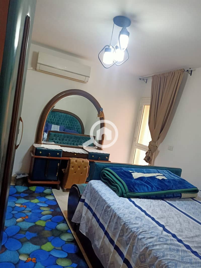 4 a27fa885-53e8-42a5-8993-8af8a0d03396. jpg