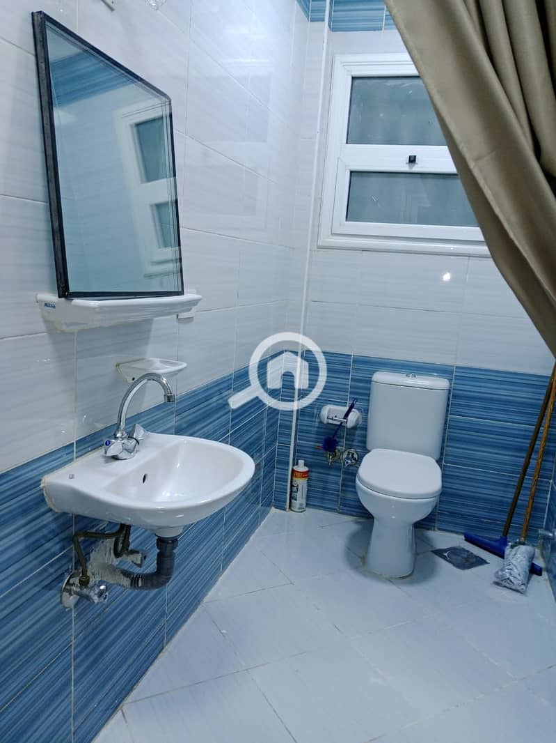 19 33bd2c9f-d92a-419c-a018-9f36818f2ce4. jpg