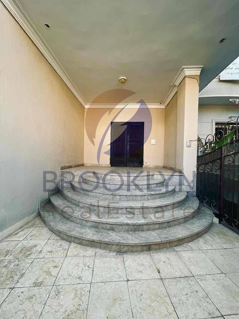 5 c1e77e12-9a5f-44bd-b8e3-0875e0c2bbb7. jpg