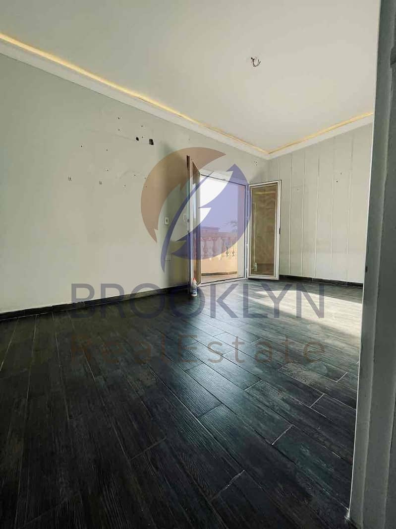 8 8ae61ef2-2d9d-4e73-b5c5-12970acb6fcd. jpg