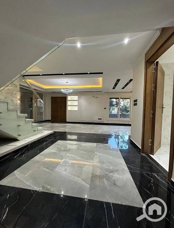 2 6506d627-0778-44ec-a6b1-666b937f17ad. jpeg