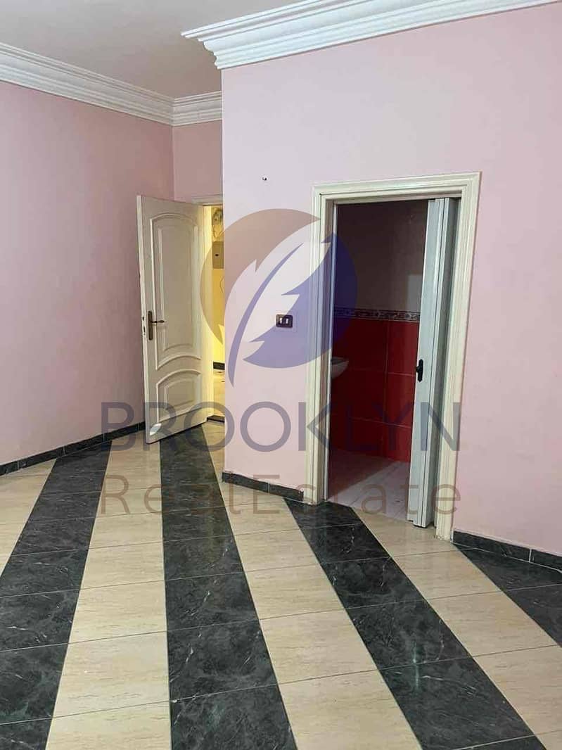 4 21d73c14-c823-4ec3-afb8-efaef0a6b172. jpg