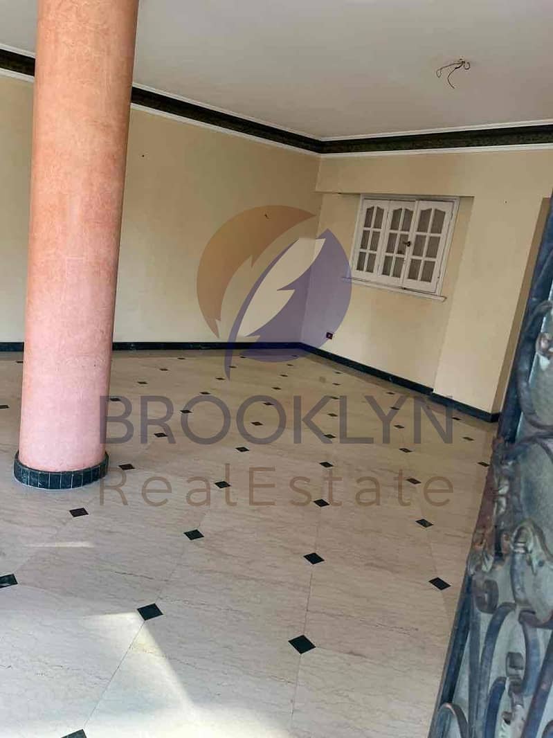 8 f7bbc057-e990-4ed3-94e5-a3c73a30356d. jpg