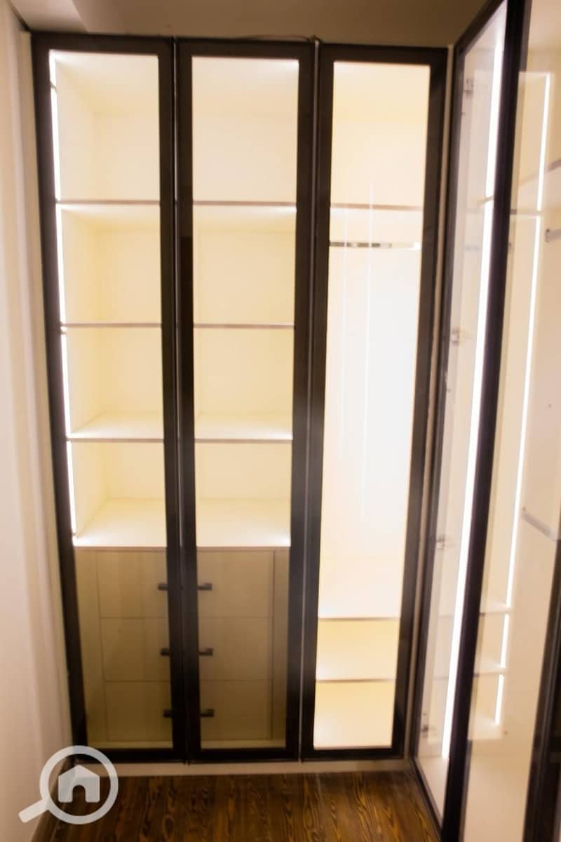 4 1c324264-491d-4ee1-85d3-0515ae389d9e. jpg