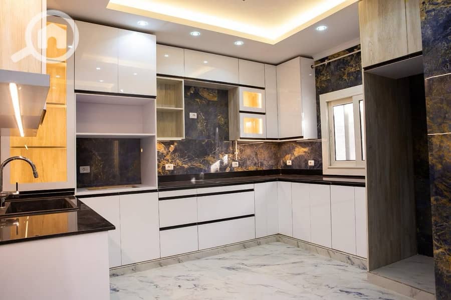 13 414e7518-8019-4d72-b264-29edd4f59835. jpg