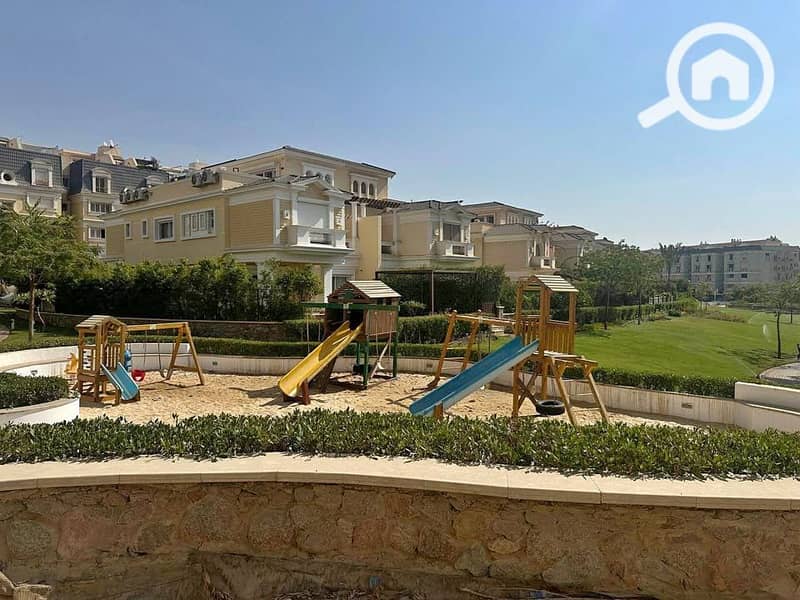 10 b8c56641-beb6-44c0-9f79-5217a9294c39. jpeg