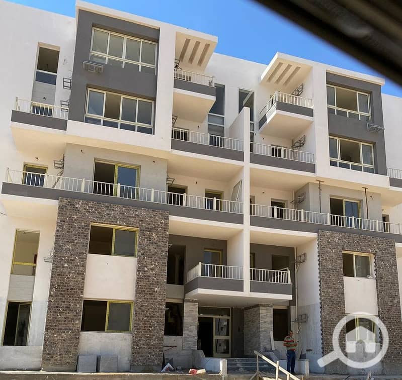 2 f288cf02-84c7-4ae3-b802-5cce4bd8c44e. jpg