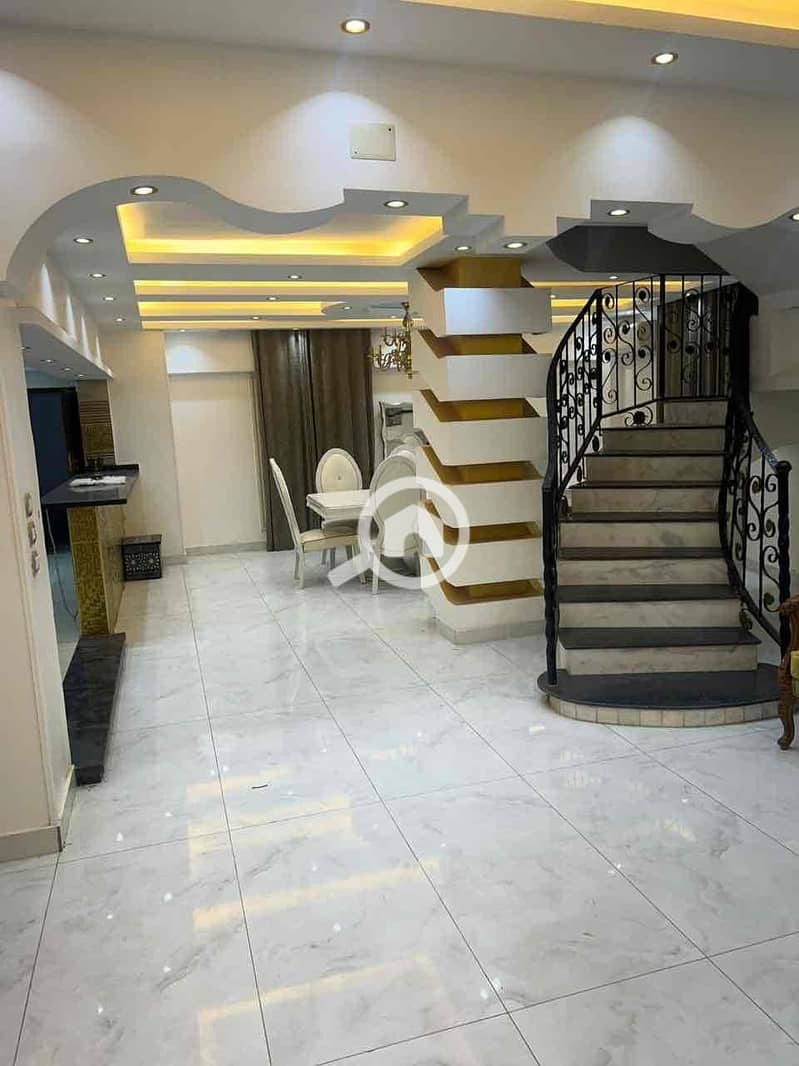 11 0e1b6171-29ce-4391-a9f7-f3723b574fb5. jpg