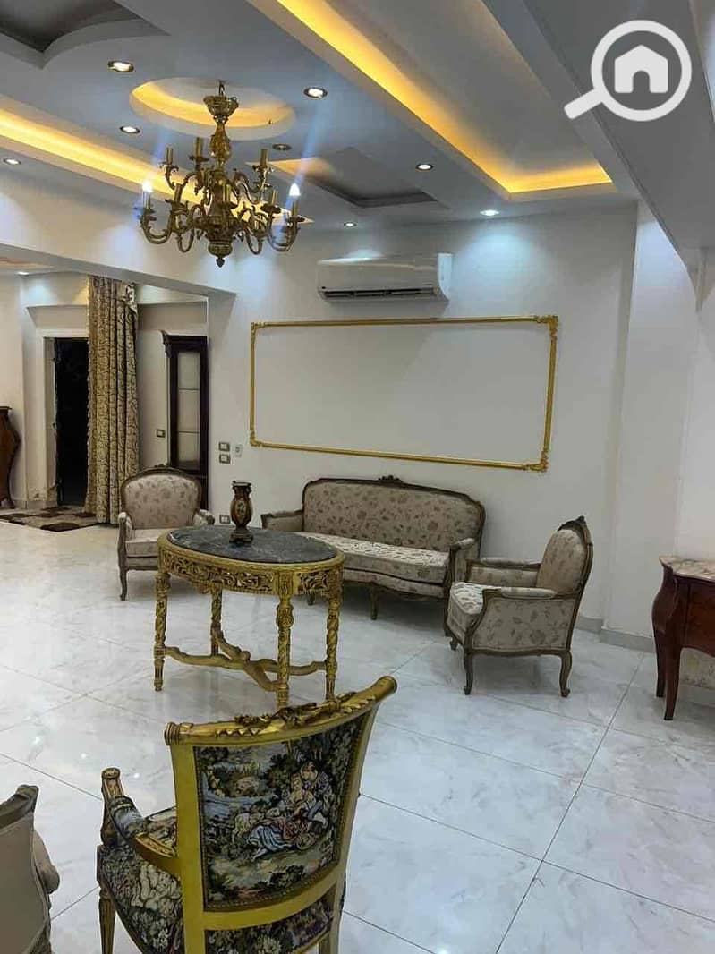 12 d2c37dc4-a82c-4c1f-89a8-cd4cf3ca1543. jpg