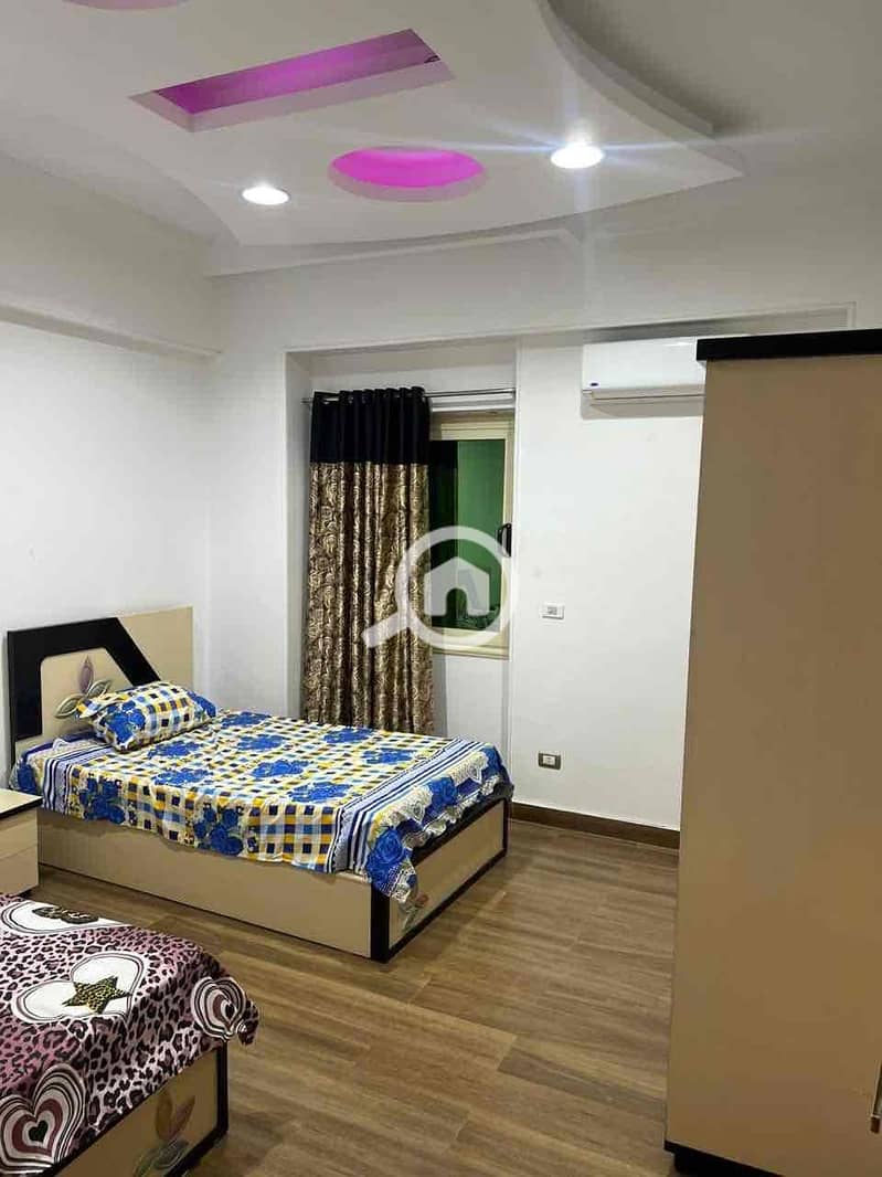 29 70e41f35-a955-4e76-bc32-16d365834163. jpg