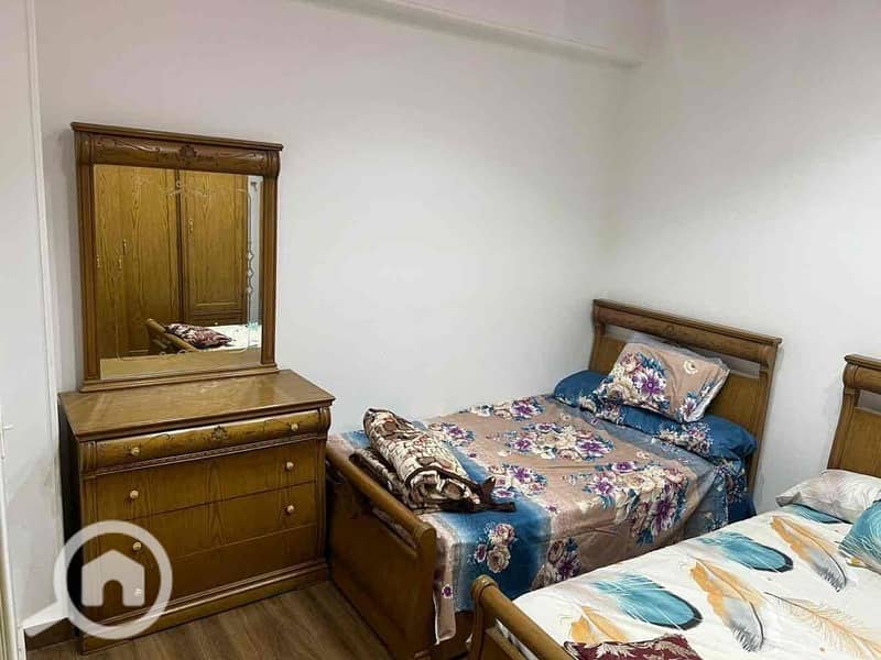 32 7c9fb4be-ac0d-4829-9347-9f3997951165. jpg