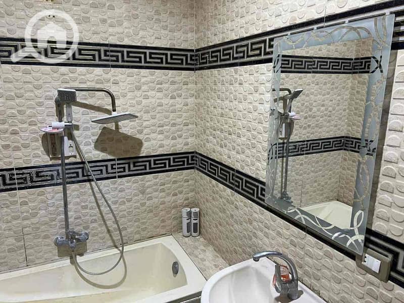 36 d0e392c1-5bef-4982-9d5a-66b37c785bee. jpg