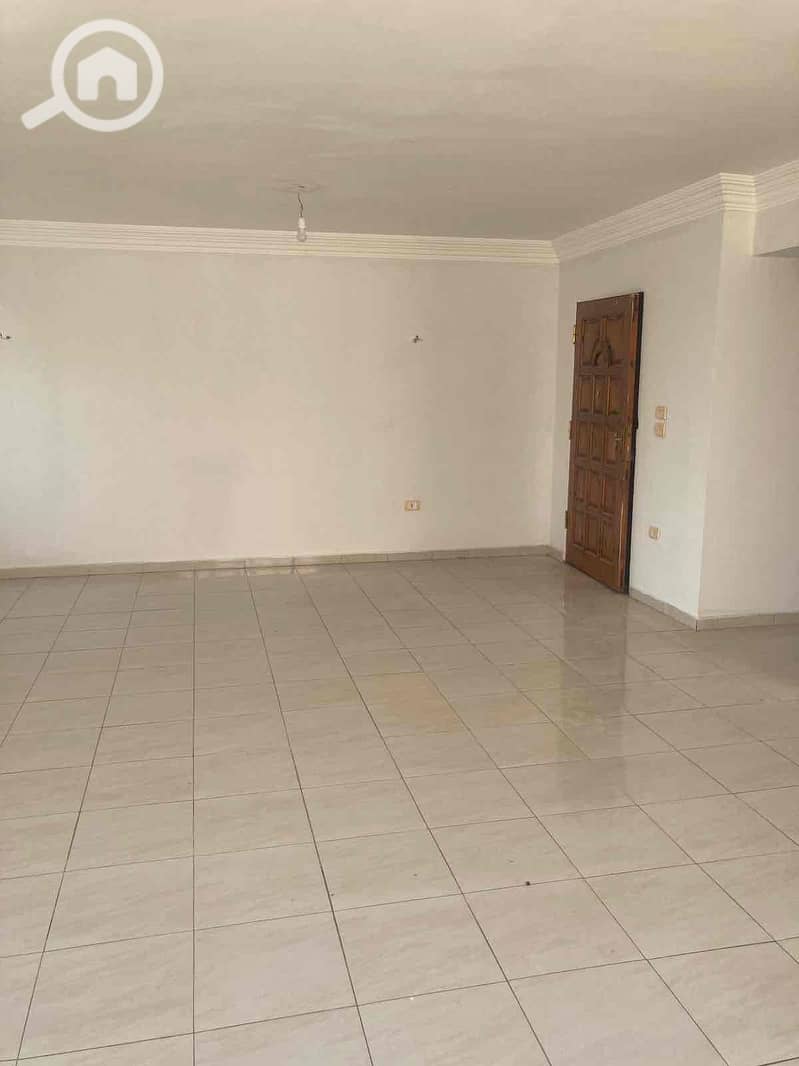 5 9f9e9773-252b-4d55-b515-1328ea5af1d8. jpg