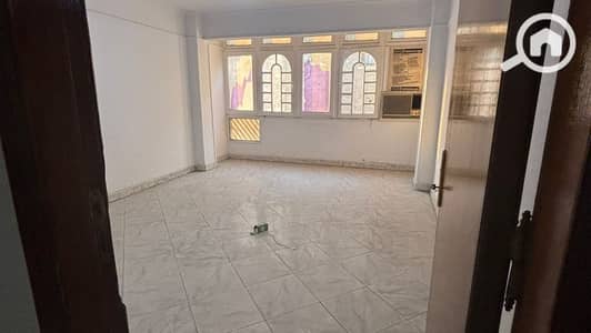 شقة 4 غرف نوم للبيع في مصر الجديدة، القاهرة - 9. jpg