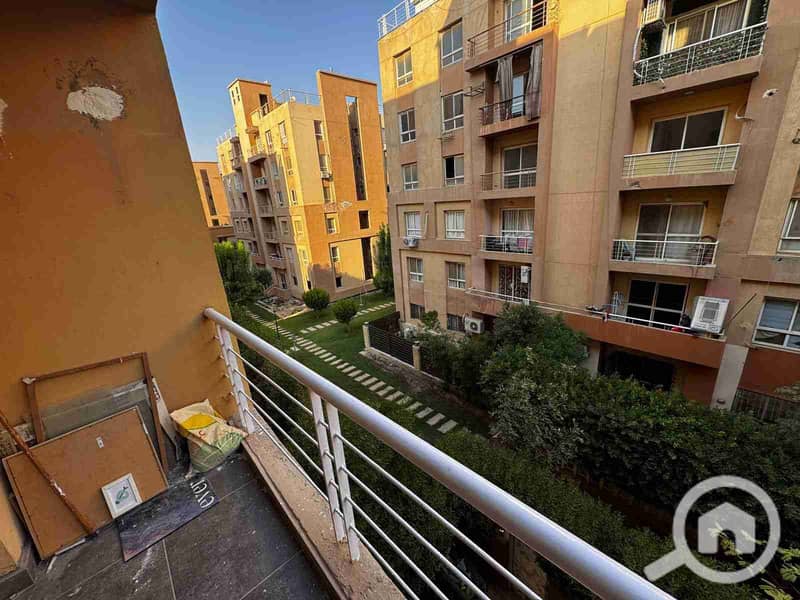 1000629641. jpg 1000629641. jpg