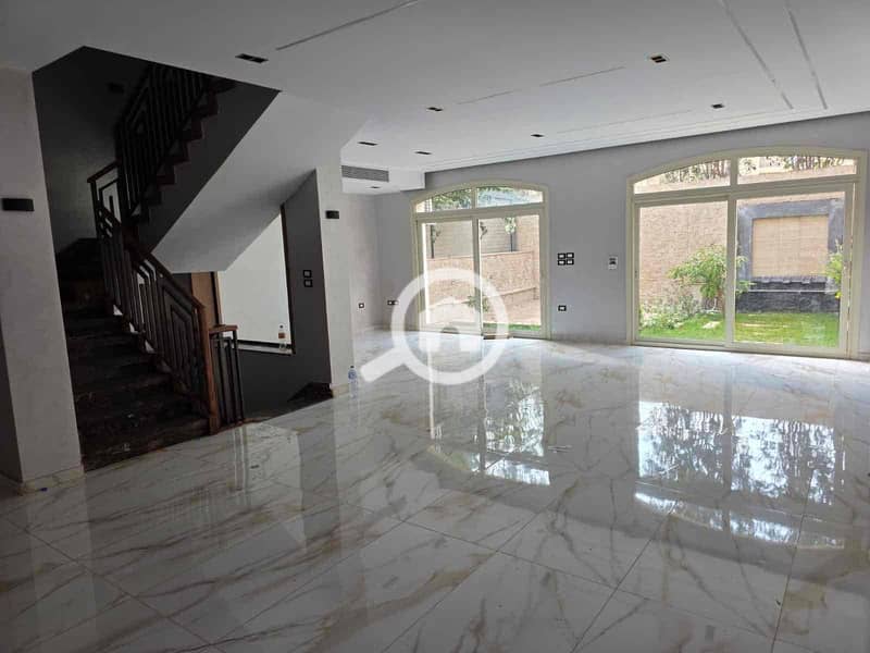 6 ce8313cd-580e-4b1f-81ae-fd99fd431e1b. jpg