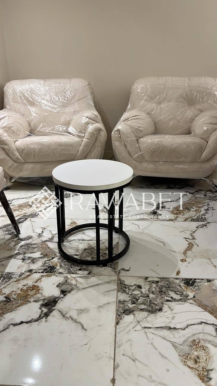 2 76bdf68e-eb6b-49b9-a113-f8efbb21a278. jpeg