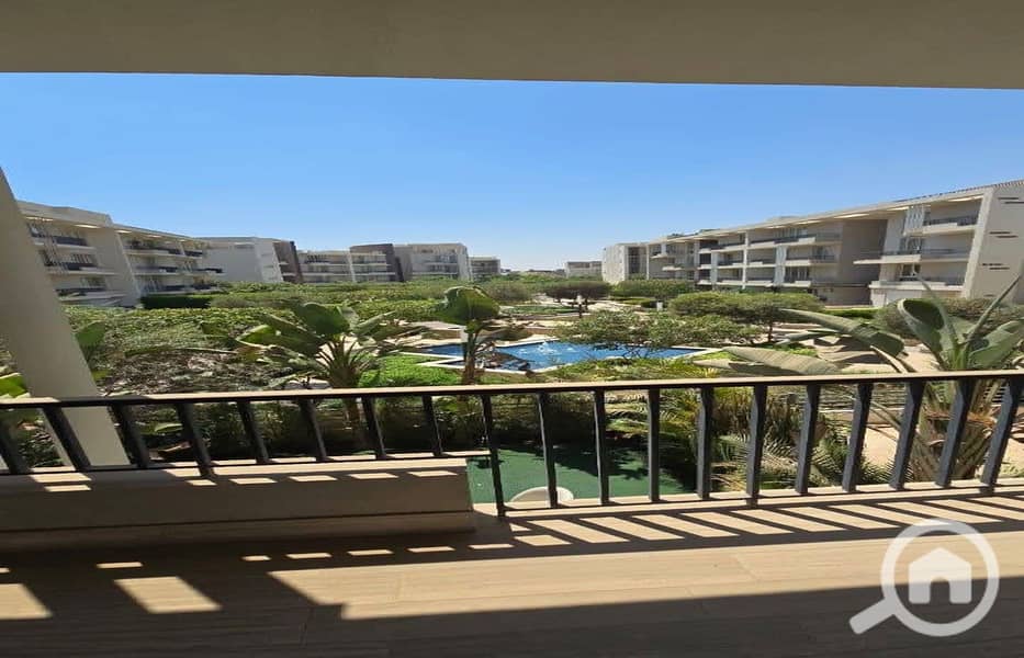 2 WhatsApp Image 2025-12-08 at 1.15. 01 AM (1)_1400x900. jpg