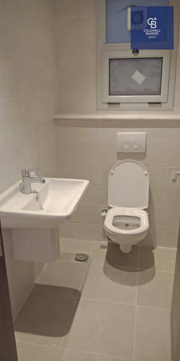 2 WhatsApp Image 2026-01-12 at 18.32. 48_e4e0523e. jpg