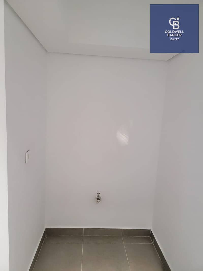 8 WhatsApp Image 2026-01-12 at 20.00. 25_ae2205f2. jpg