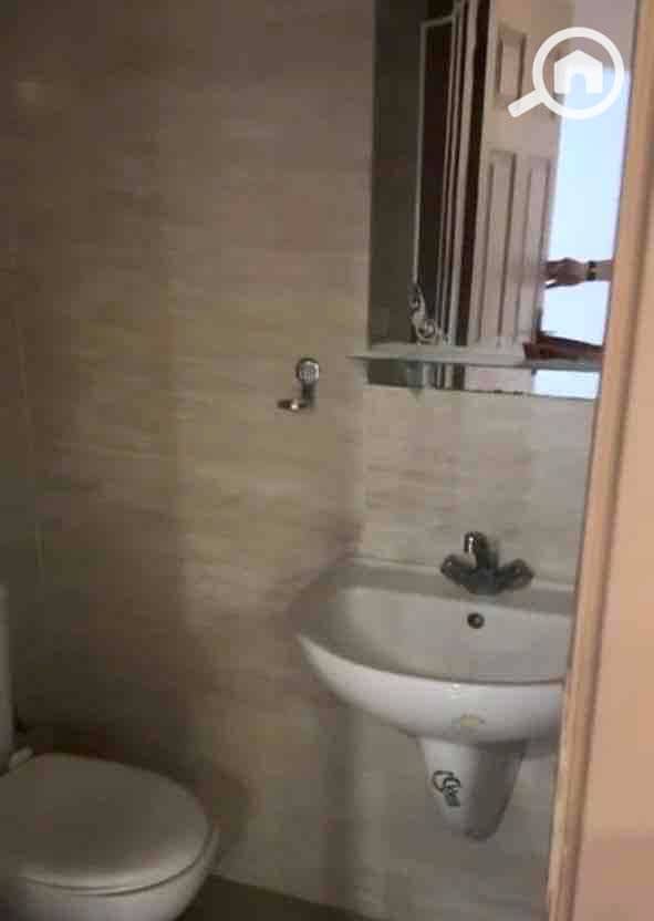 3 1a5fc08a-4bdf-4706-8e93-1a29c7d4d8e9. jpg